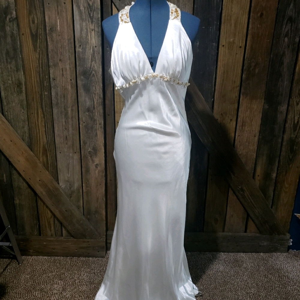 Morgan & Co. White Embellished Gown